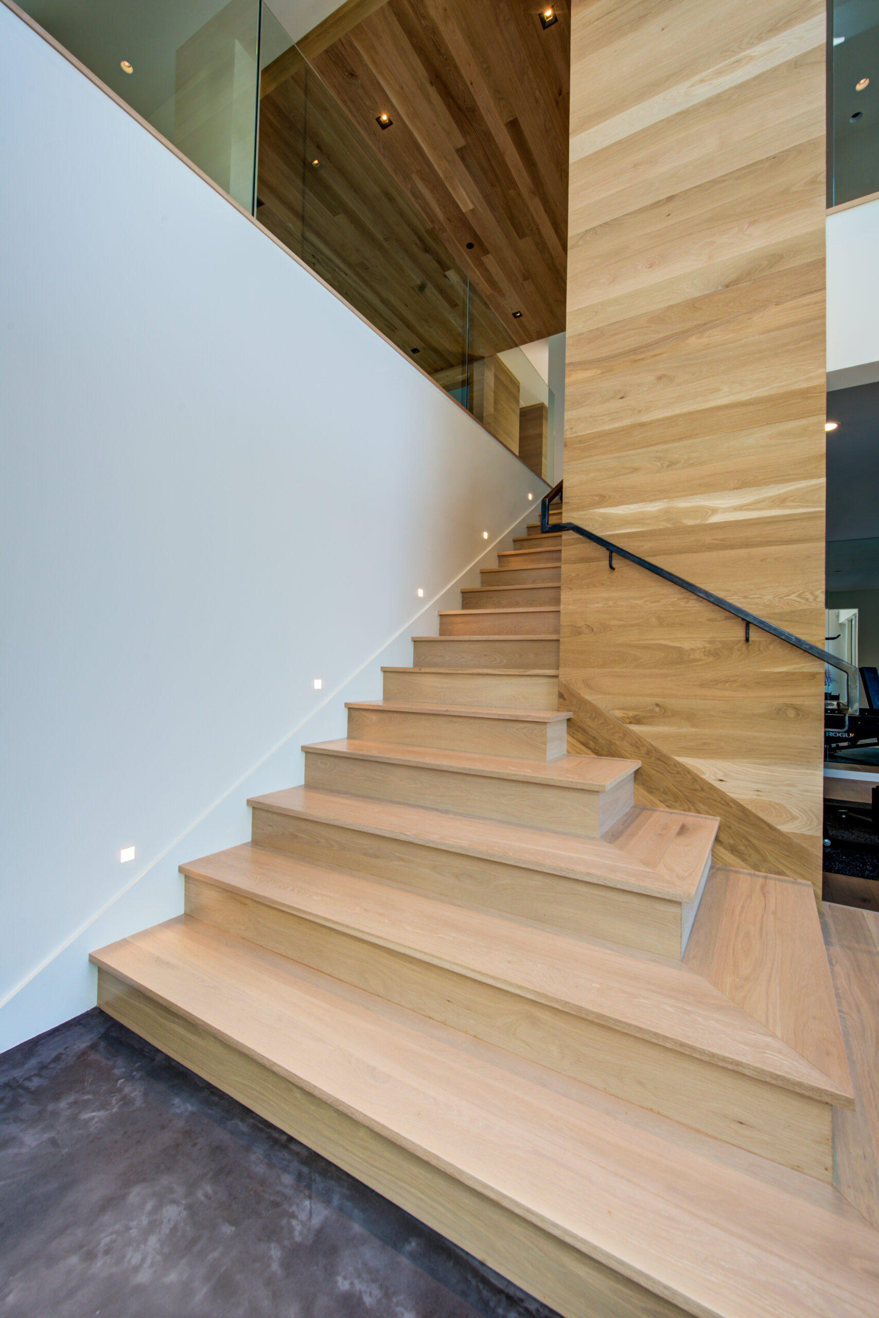 Contemporary remodel of a single-family residence in Orinda.